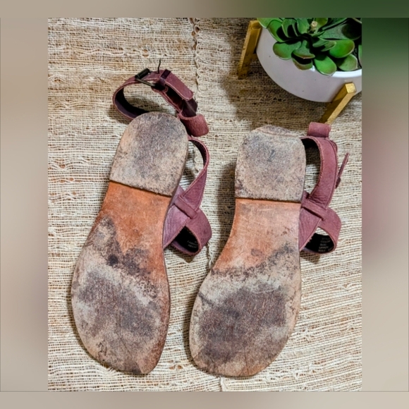 Free People Suede Strappy Sandals in Dusty Plum - Picture 4 of 4